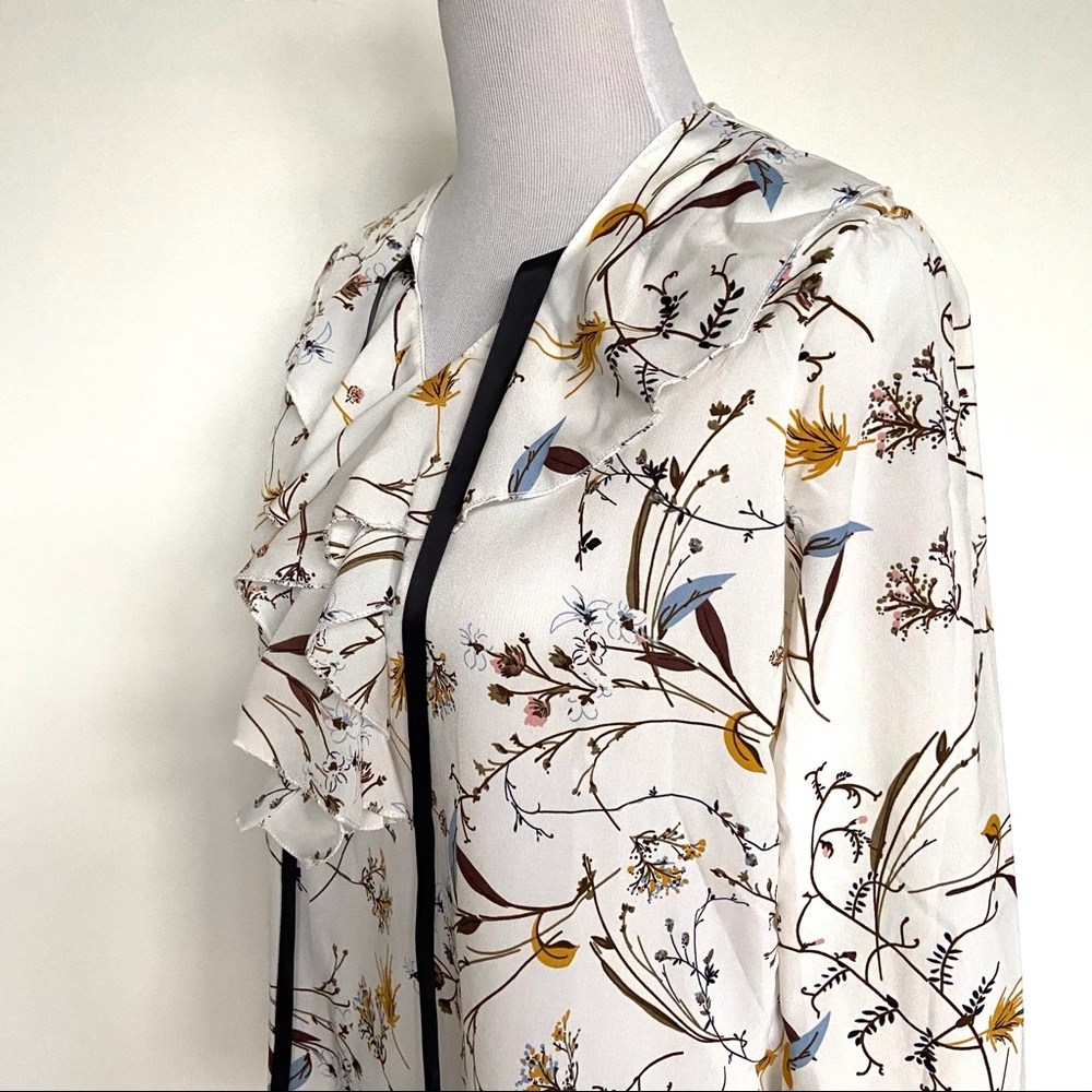🌿Floral blouse - Picture 6 of 8